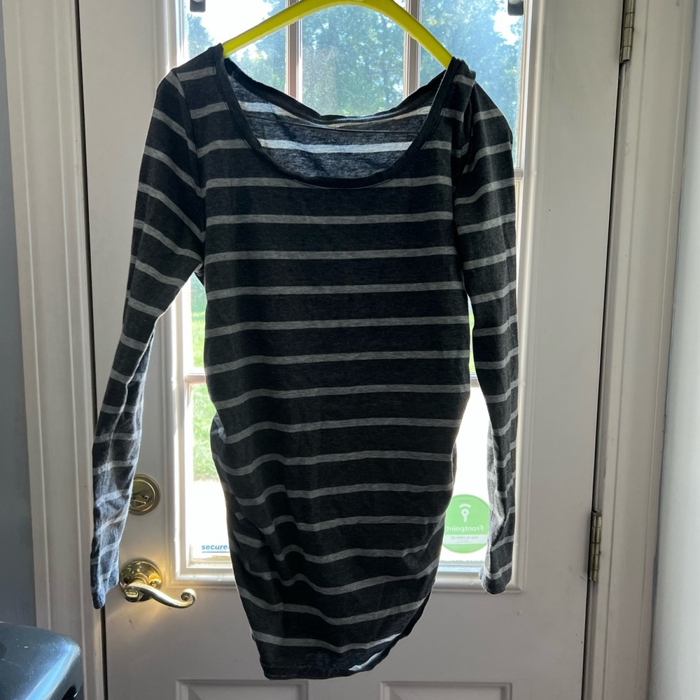 Liz Lang Maternity top, small